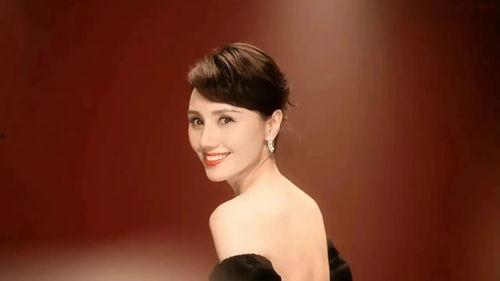 娱乐圈十大明星吃瓜视频,揭秘明星幕后趣事